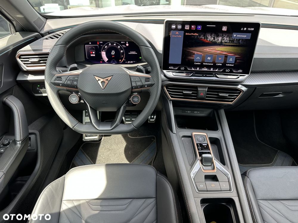 Cupra Formentor - 25