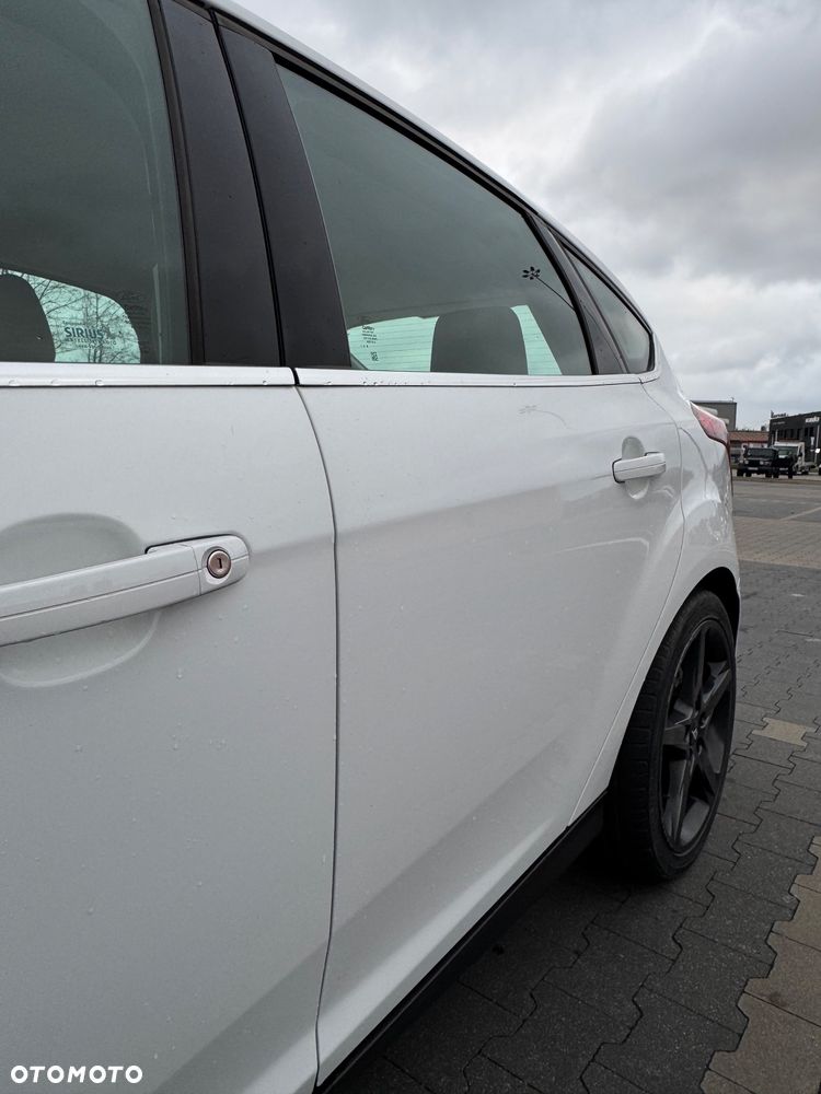 Ford Focus - 12