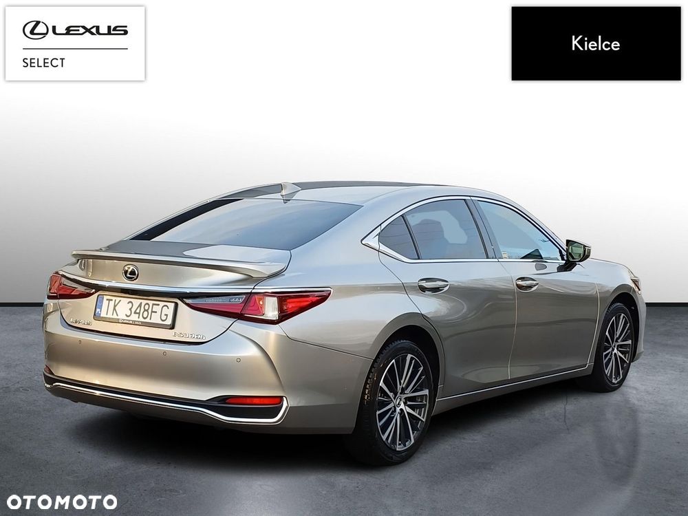 Lexus ES 300h Business Edition - 5