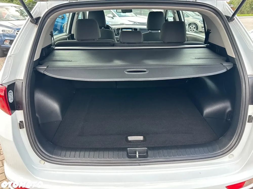 Kia Sportage 1.6 GDI 2WD Attract - 19