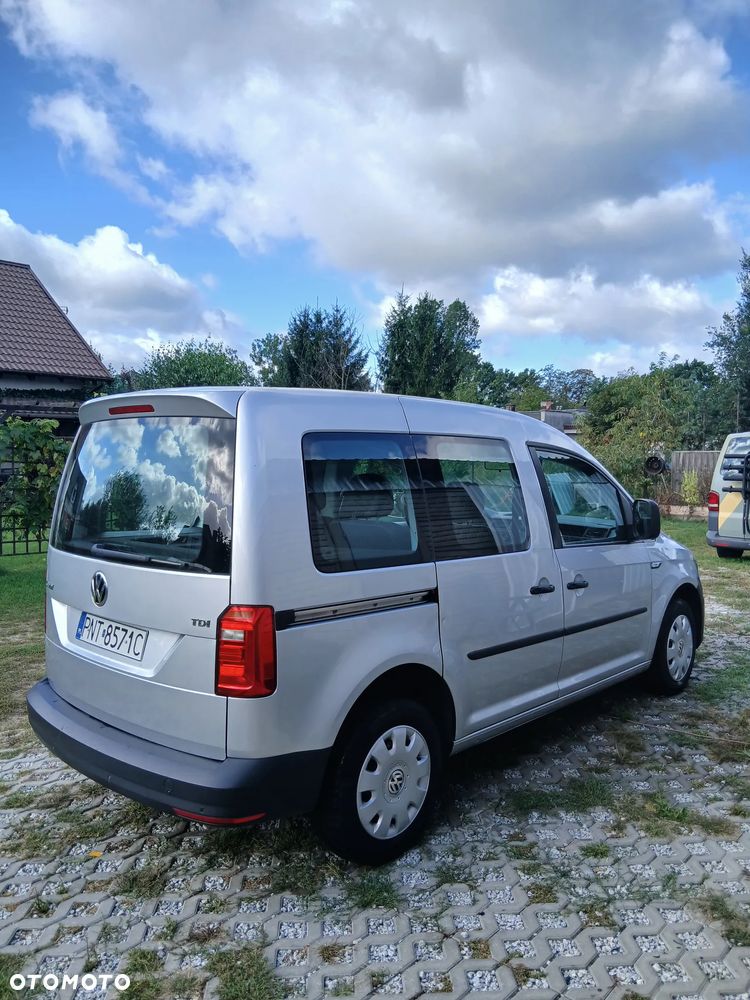 Volkswagen Caddy 2.0 TDI Comfortline - 4