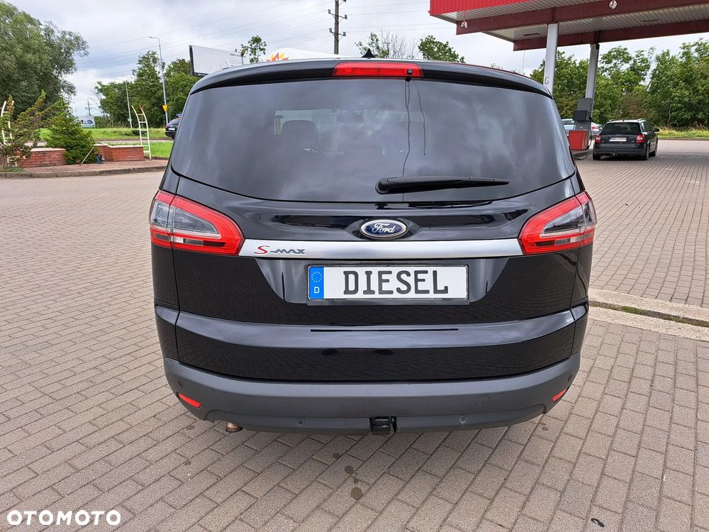 Ford S-Max - 9