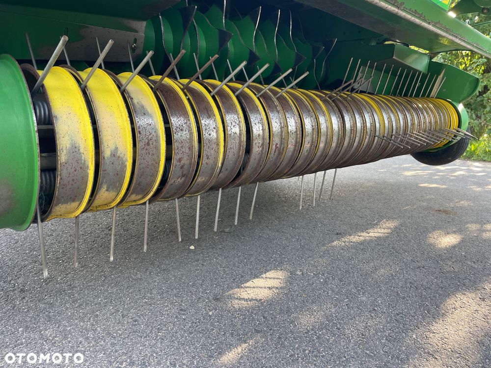 John Deere 864 - 8