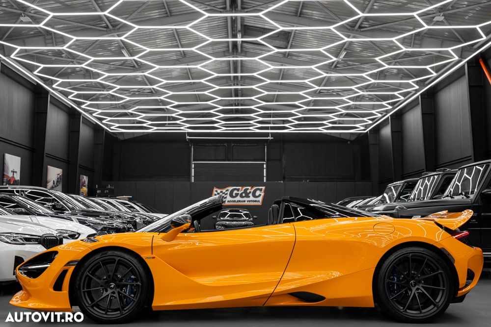 McLaren 750S Spider - 29