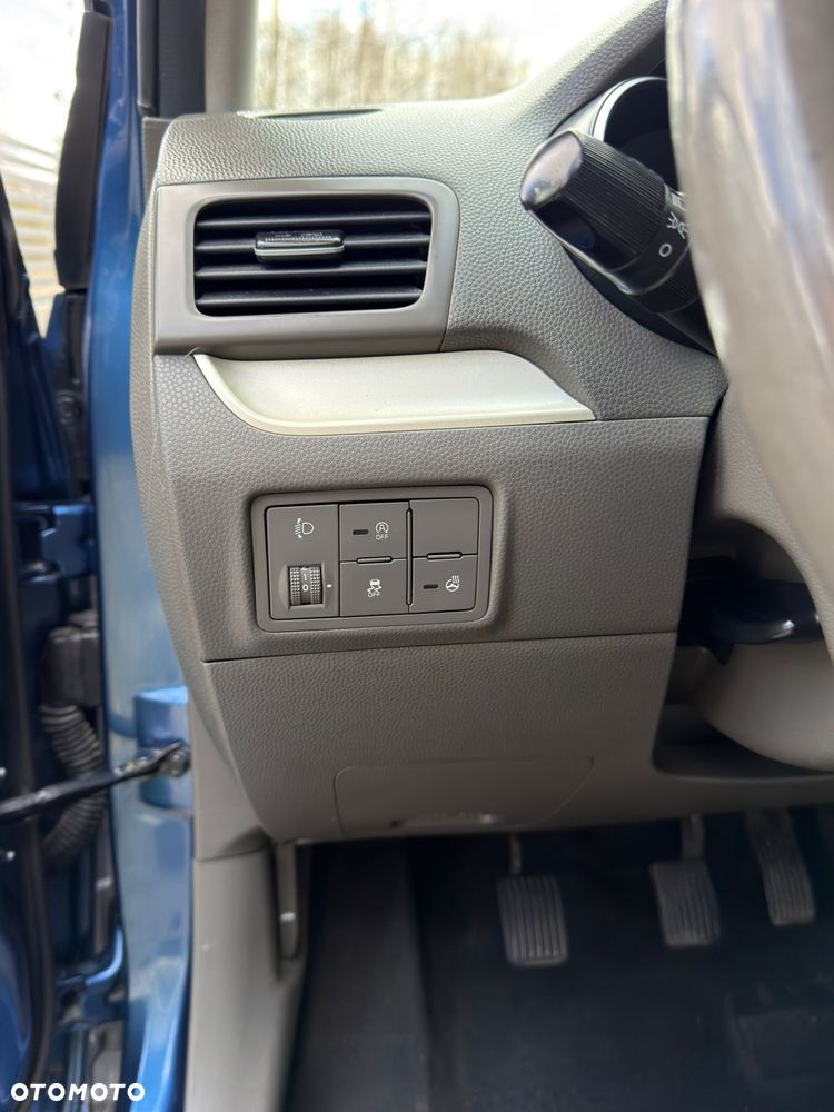 Kia Picanto 1.0 L - 13