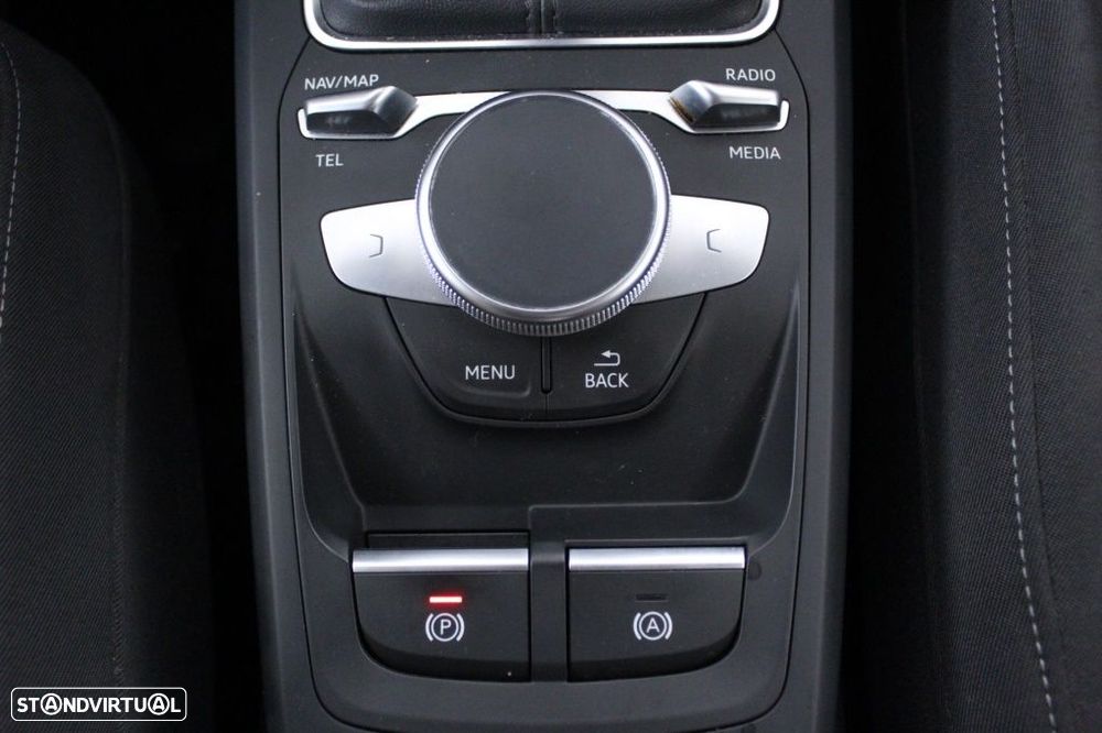 Audi Q2 30 TFSI Advanced - 32