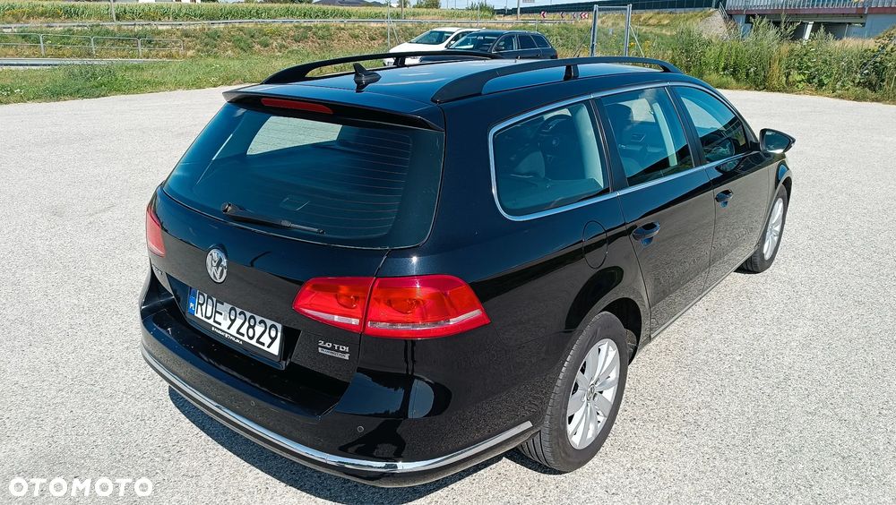 Volkswagen Passat 2.0 TDI Comfortline - 5