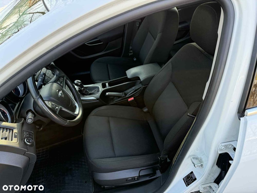 Opel Insignia 2.0 CDTI Cosmo S&S - 6
