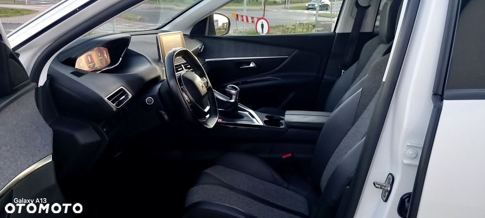 Peugeot 3008 1.2 PureTech GPF Access S&S - 10