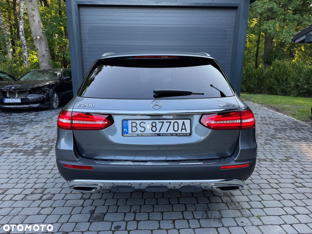 Mercedes-Benz Klasa E 200 4Matic All-Terrain 9G-TRONIC Avantgarde - 18
