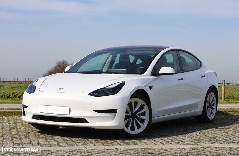 Tesla Model 3 Tração Traseira Standard - 3