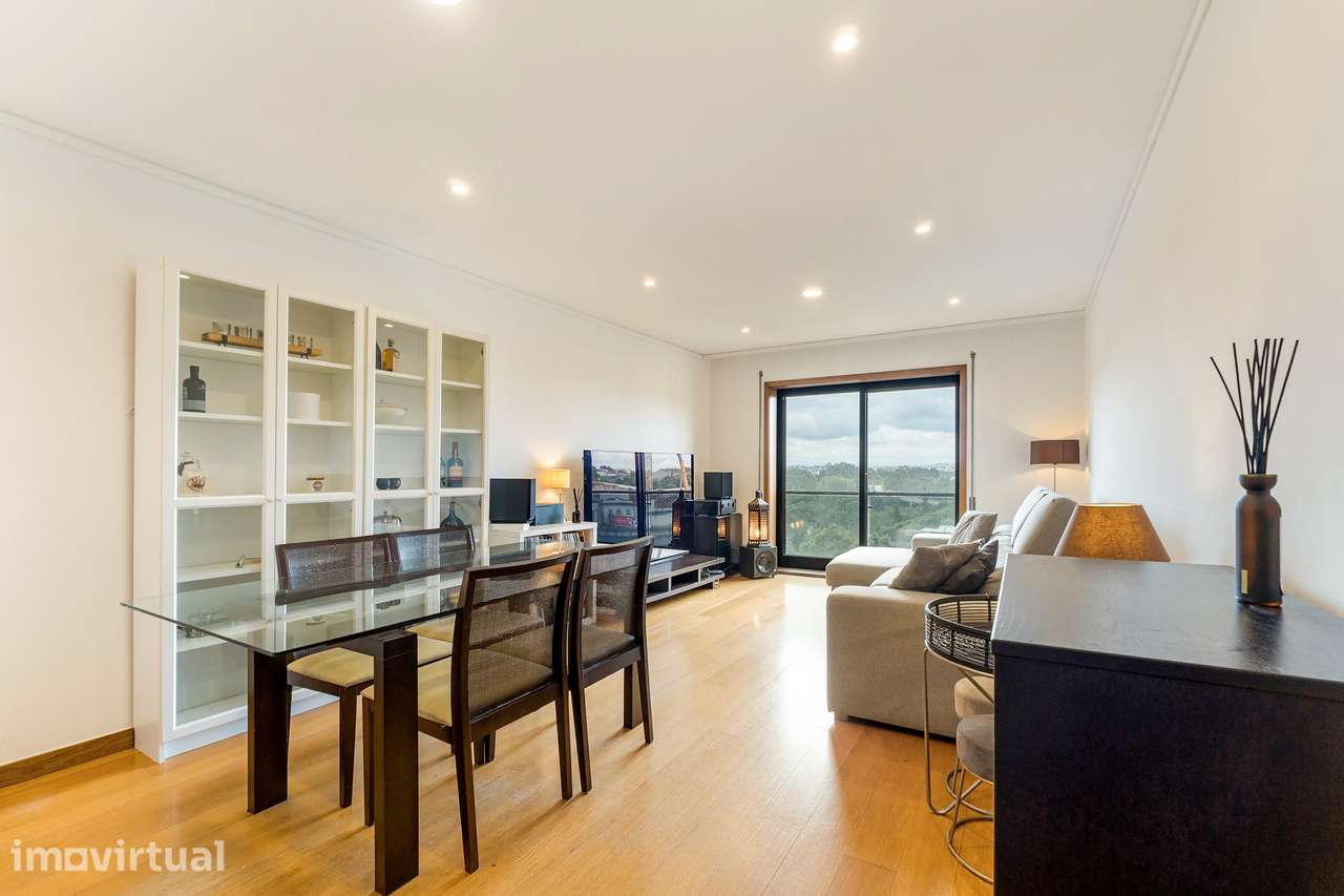 T1+1 | Último piso | Garagem e arrumos | Rio Tinto | 110 m2 área bruta - Grande imagem: 3/20