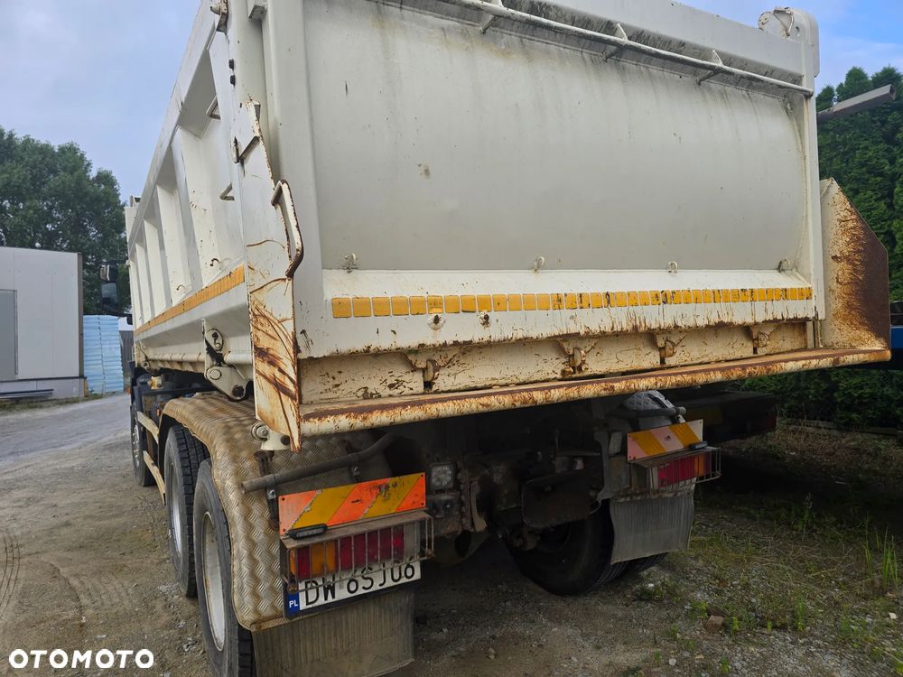 Iveco Trakker - 4