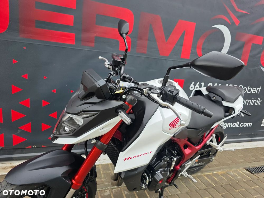 Honda Hornet - 25