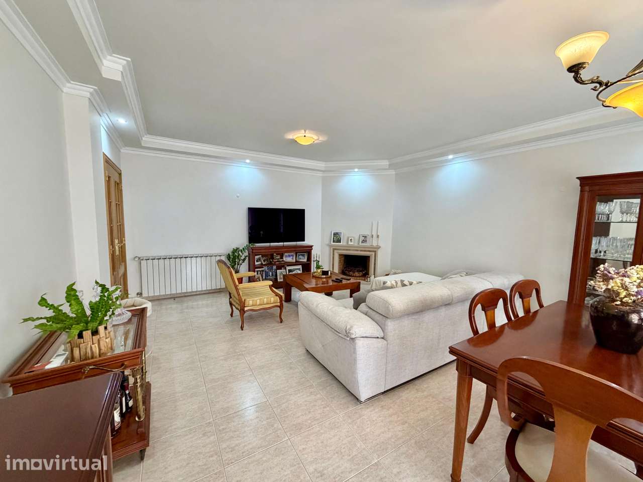 Apartamento T3 com Parqueamento - Grande imagem: 3/17