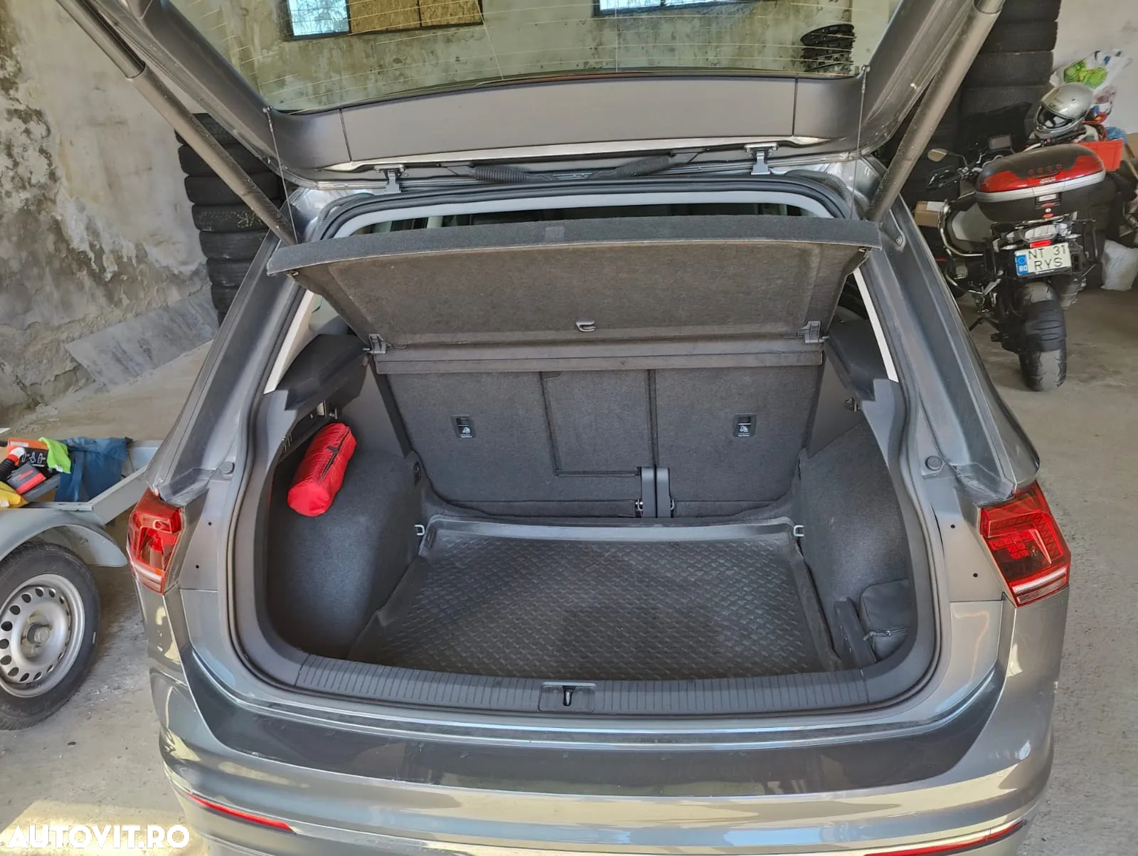 Volkswagen Tiguan 2.0 TDI 4Mot DSG Comfortline - 18
