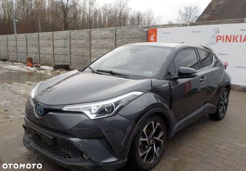 Toyota C-HR - 7