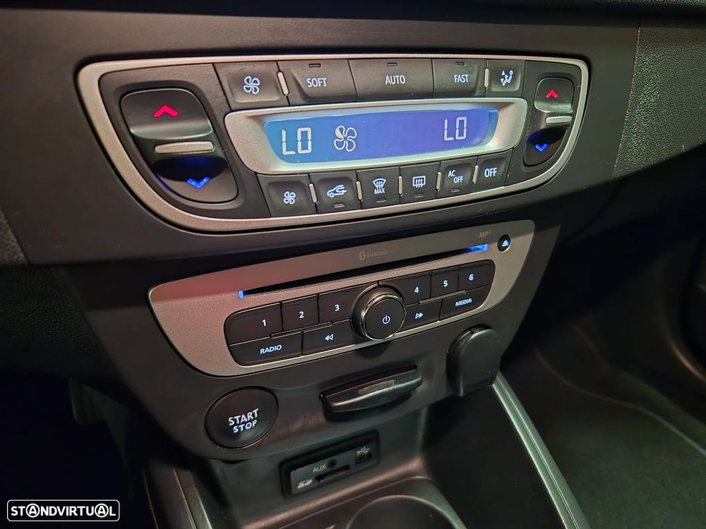 Renault Mégane Sport Tourer 1.5 dCi Limited SS - 20