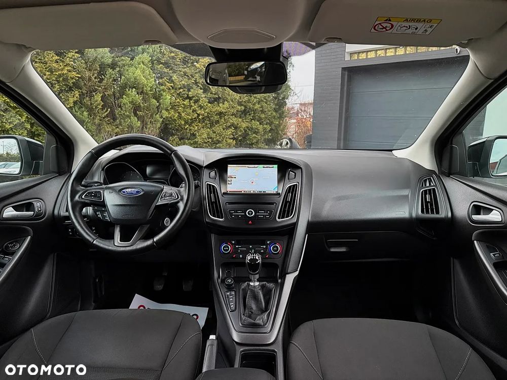 Ford Focus 1.5 TDCi DPF Start-Stopp-System Titanium - 28