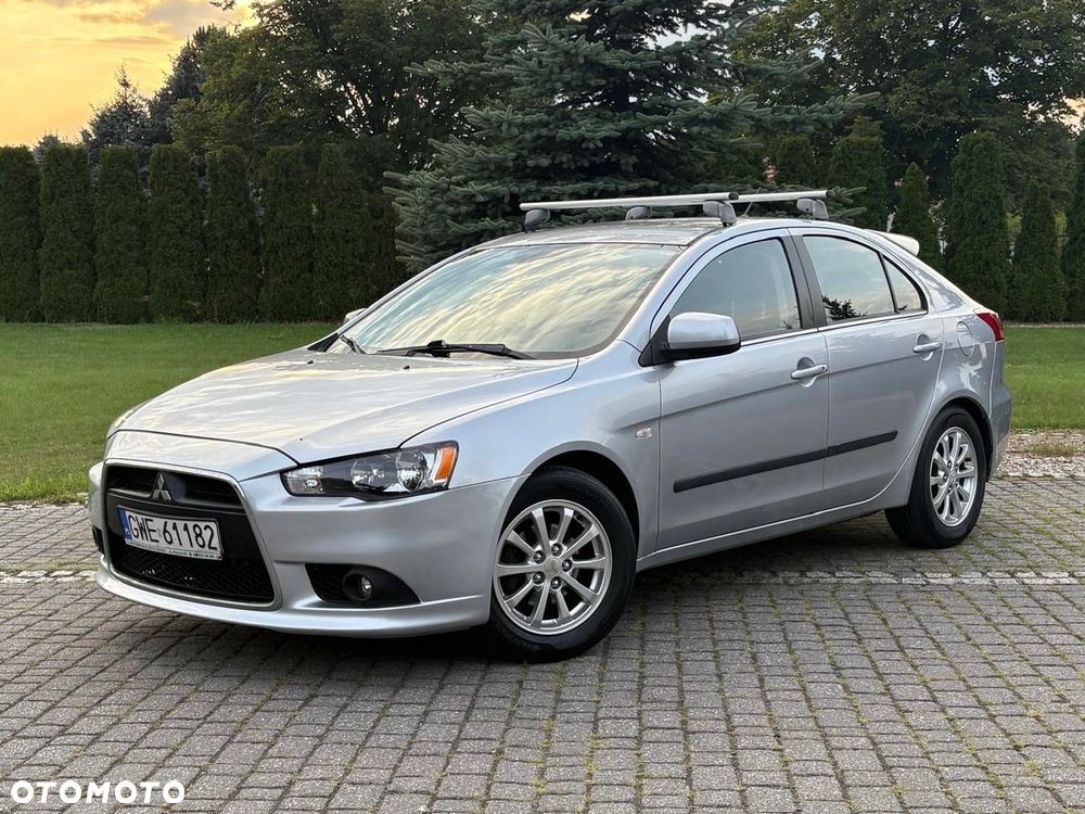 Mitsubishi Lancer 1.6 Invite - 25