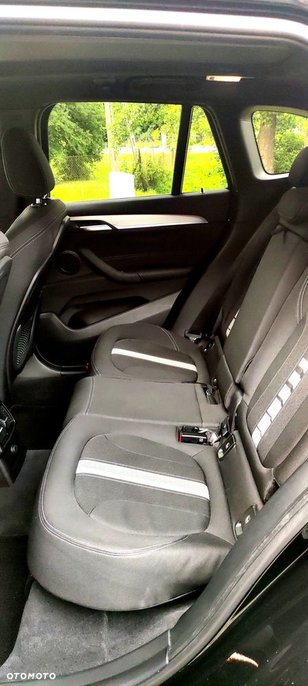 BMW X1 xDrive18d Sport Line - 15