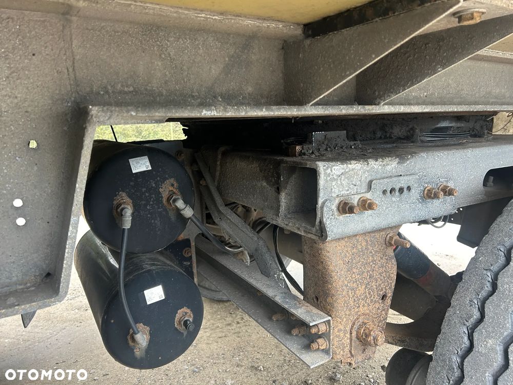 Schmitz Cargobull SKO 18 THERMO KING SL-100e / 2 OSIE / 22 PALETY / OŚ SKRĘTNA / ROLETA / SKRĘTNA OŚ NA OBROTNICY / IDEALNA POD DYSTRYBUCJĘ / ŚWIETNIE ZWROTNA KRÓTKA NACZEPA !! - 24
