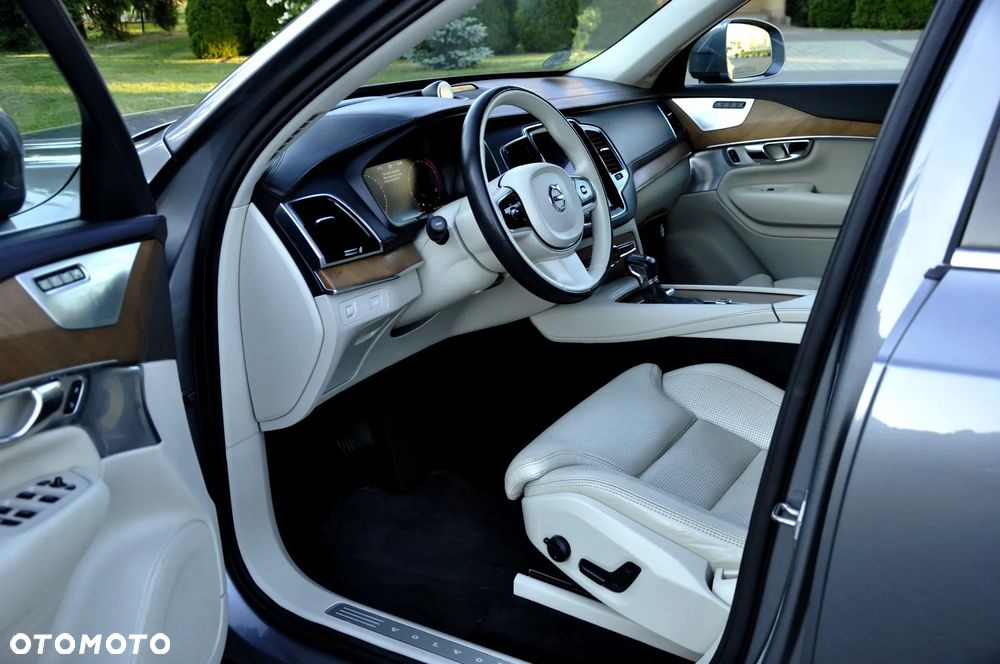 Volvo XC 90 T6 AWD Geartronic Inscription - 29