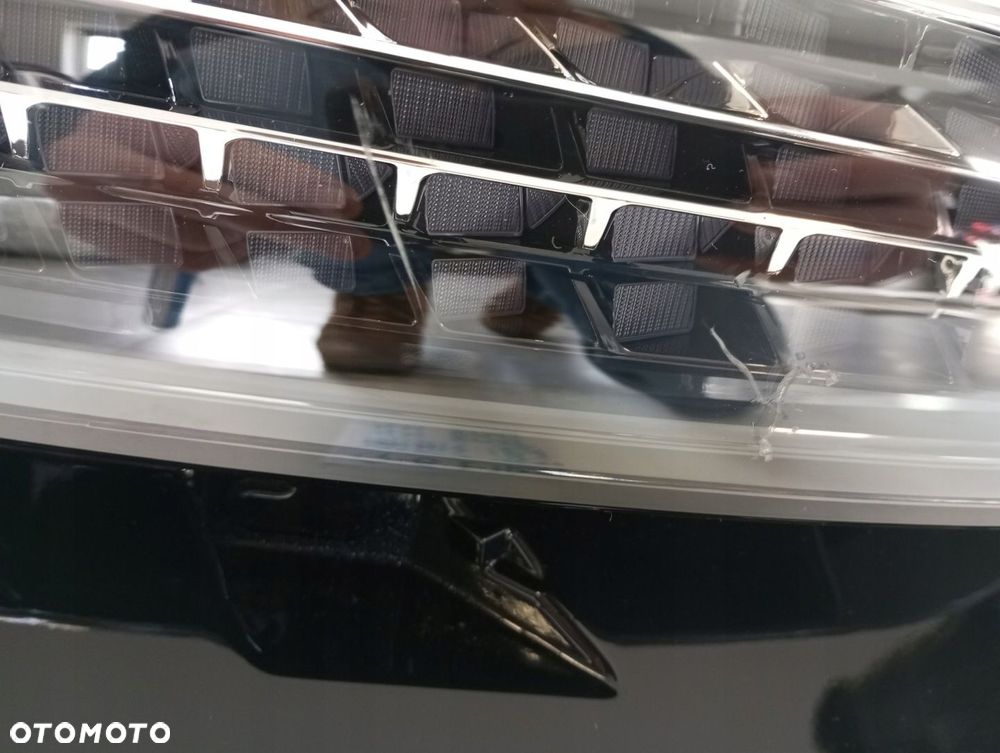 LAMPA PRAWA MATRIX AUDI Q6 E-TRON 85H941040H - 5