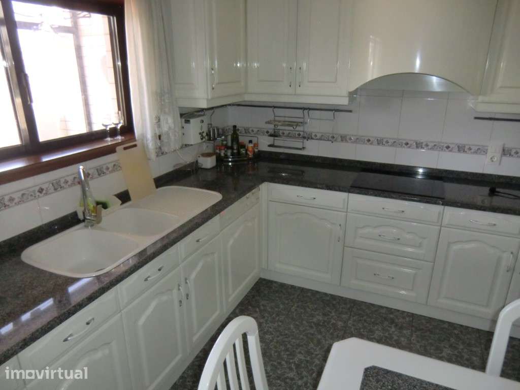 Apartamento T 3 São João Madeira - Grande imagem: 3/25