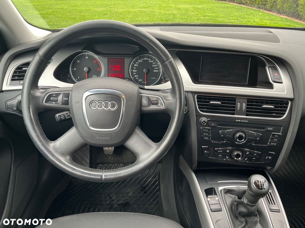 Audi A4 Avant 2.0 TDI DPF Ambition - 18