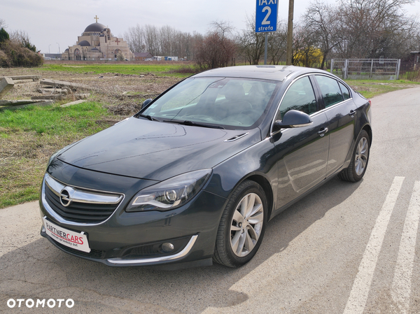 Opel Insignia 2.0 ECOTEC DI Turbo 4x4 Business Edition