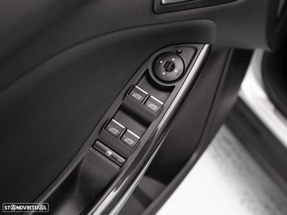 Ford Focus SW 1.5 TDCi Titanium - 14