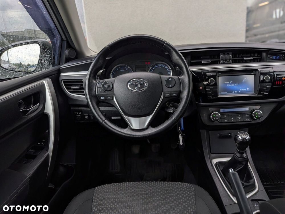 Toyota Corolla 1.6 Prestige - 16