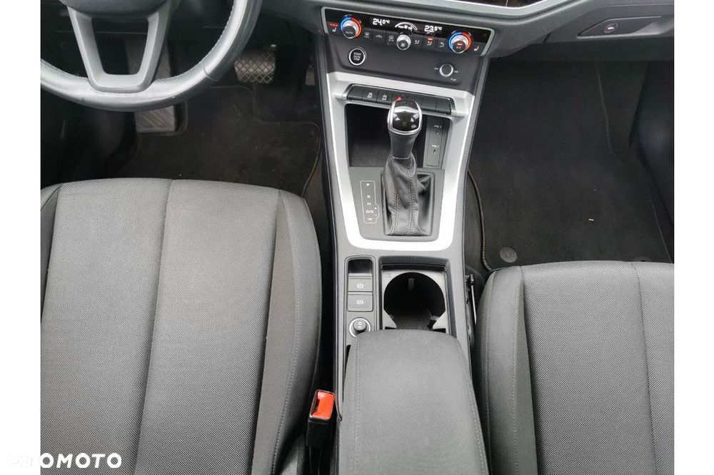 Audi Q3 2.0 TDI S tronic - 10