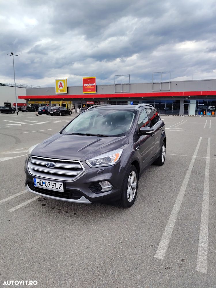 FORD Kuga 2017 — imagine 2
