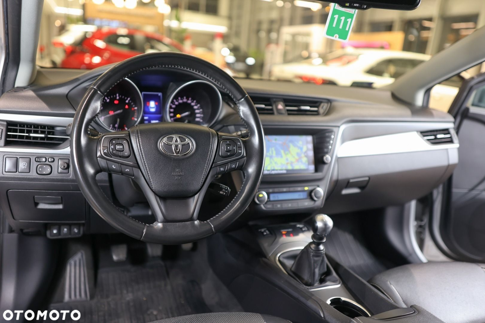 Toyota Avensis - 14