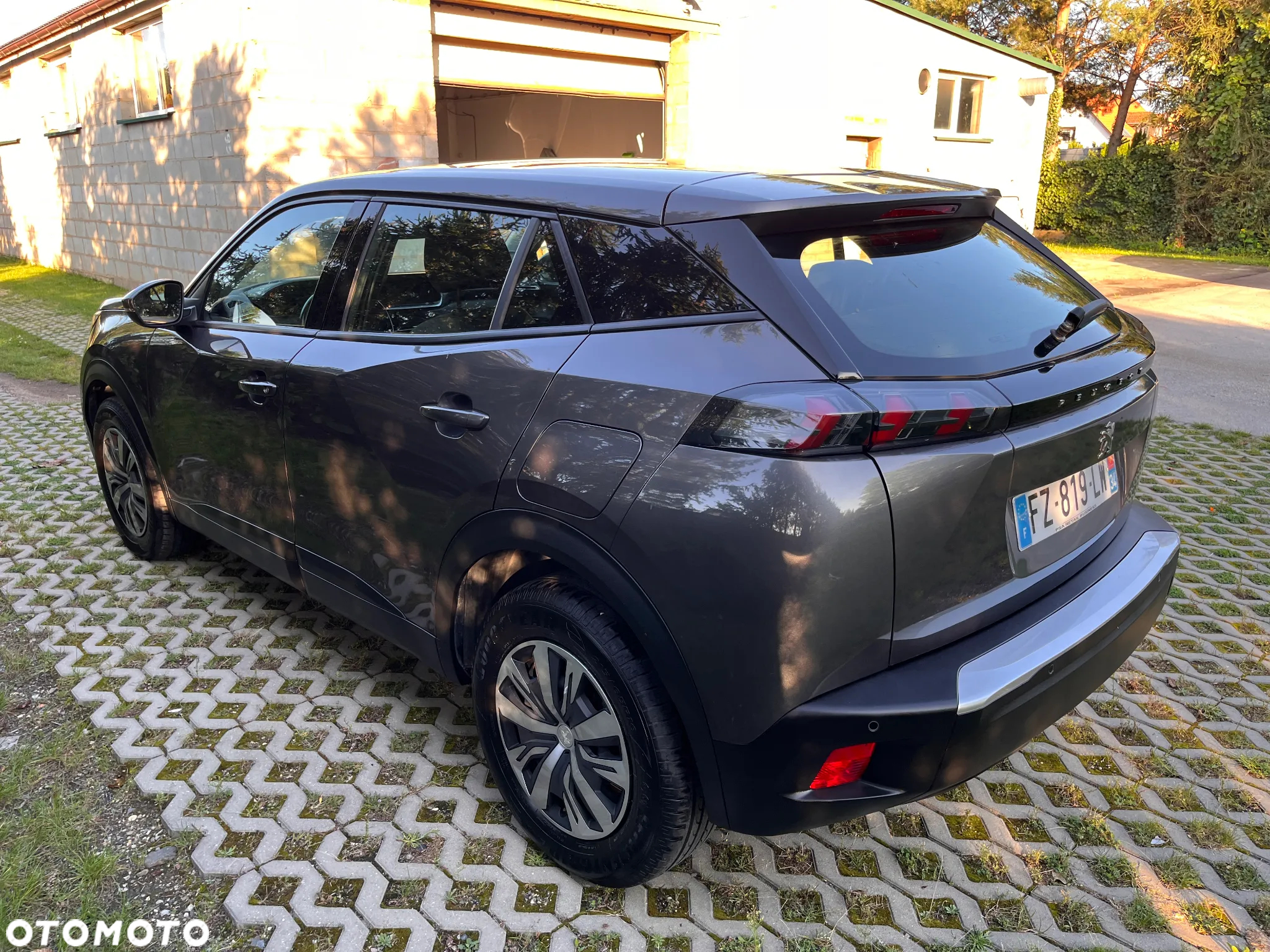 Peugeot 2008 1.5 BlueHDi Active S&S - 5