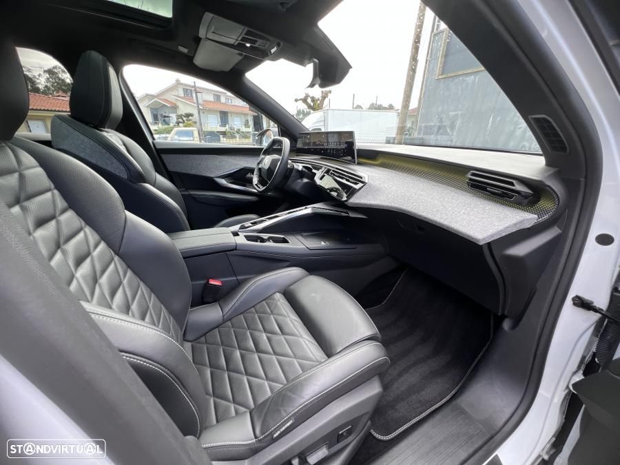 Peugeot E-3008 73 kWh GT - 27