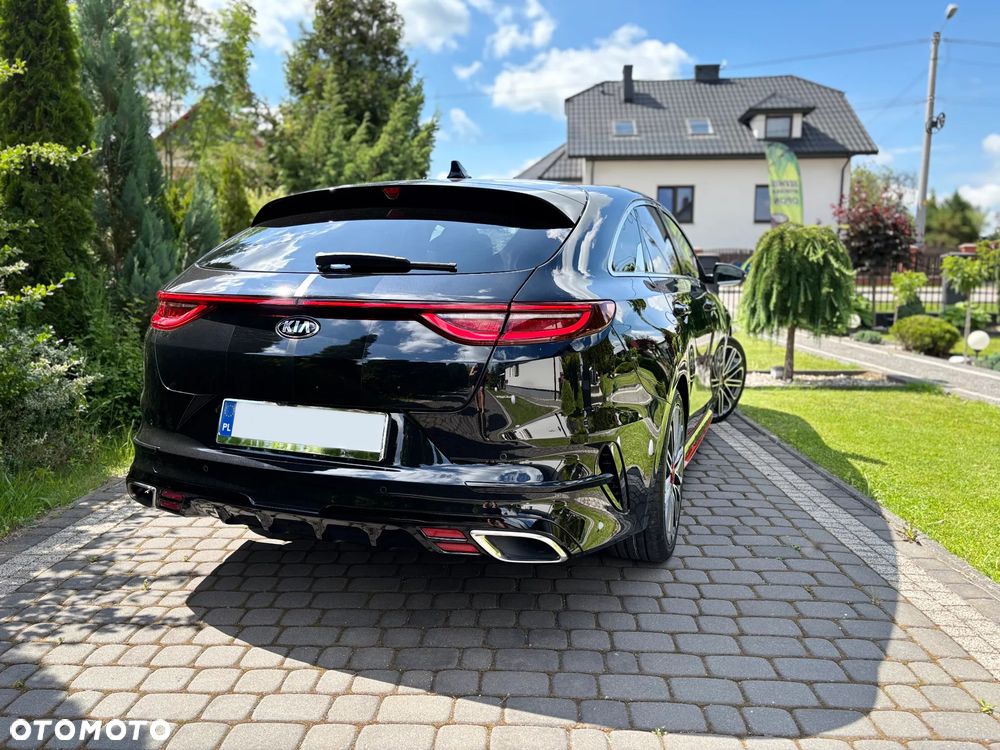 Kia ProCeed - 38