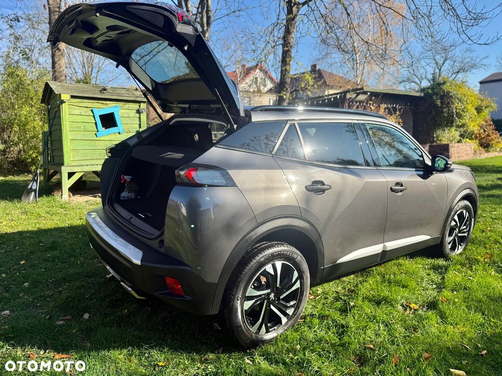 Peugeot 2008 1.2 PureTech Allure S&S - 6