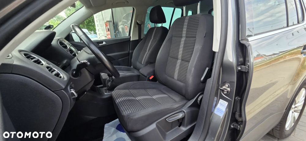 Volkswagen Tiguan 2.0 TDI DPF BlueMotion Technology Exclusive - 26