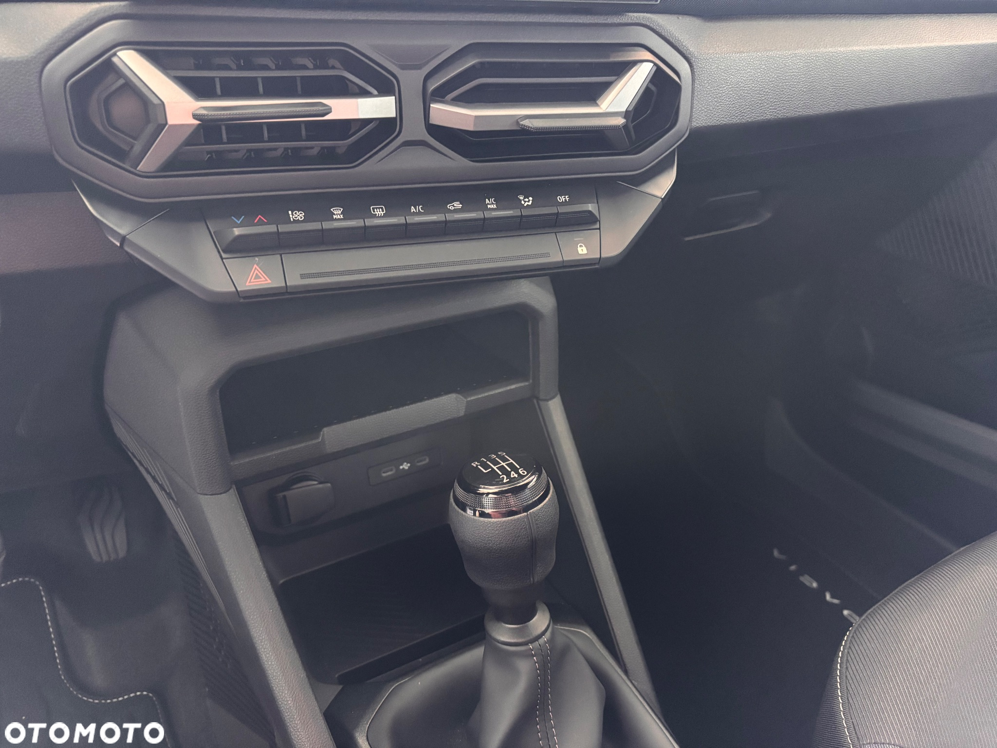 Dacia Duster 1.0 TCe Expression - 14