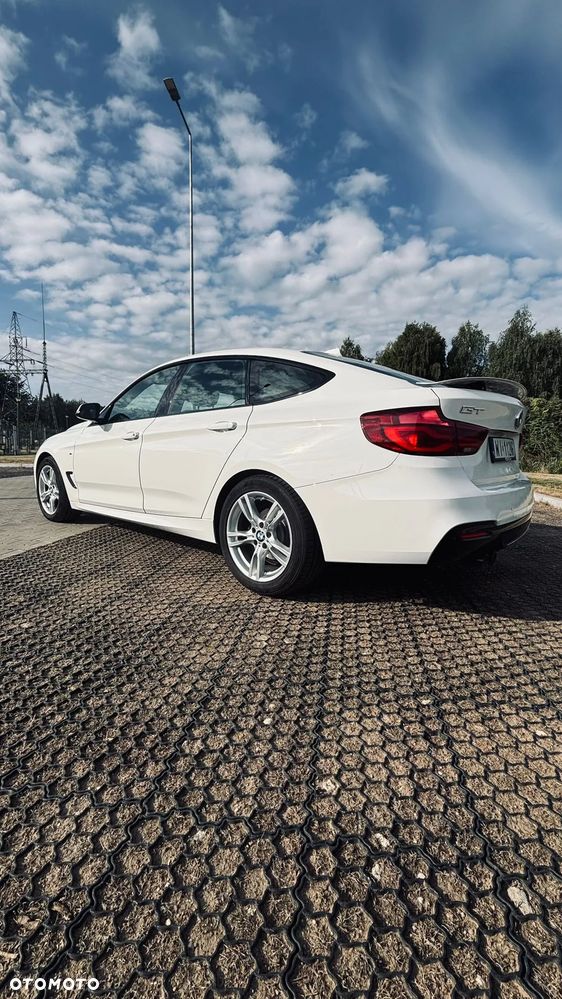BMW 3GT 330i xDrive - 5