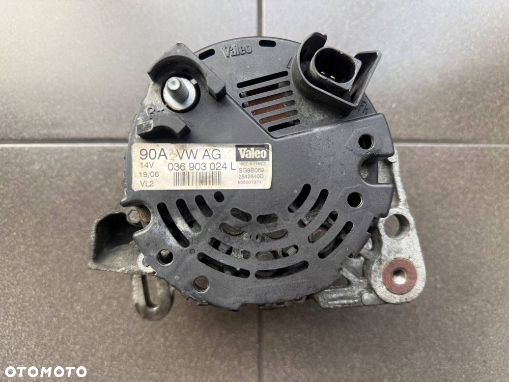 ALTERNATOR 1.4 1.6 VW AUDI SEAT SKODA 036903024L VALEO 90A - 2