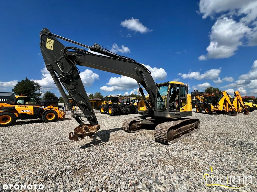 Volvo ECR235C - 6