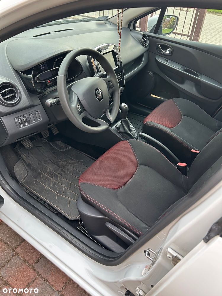 Renault Clio 1.2 16V Life - 6