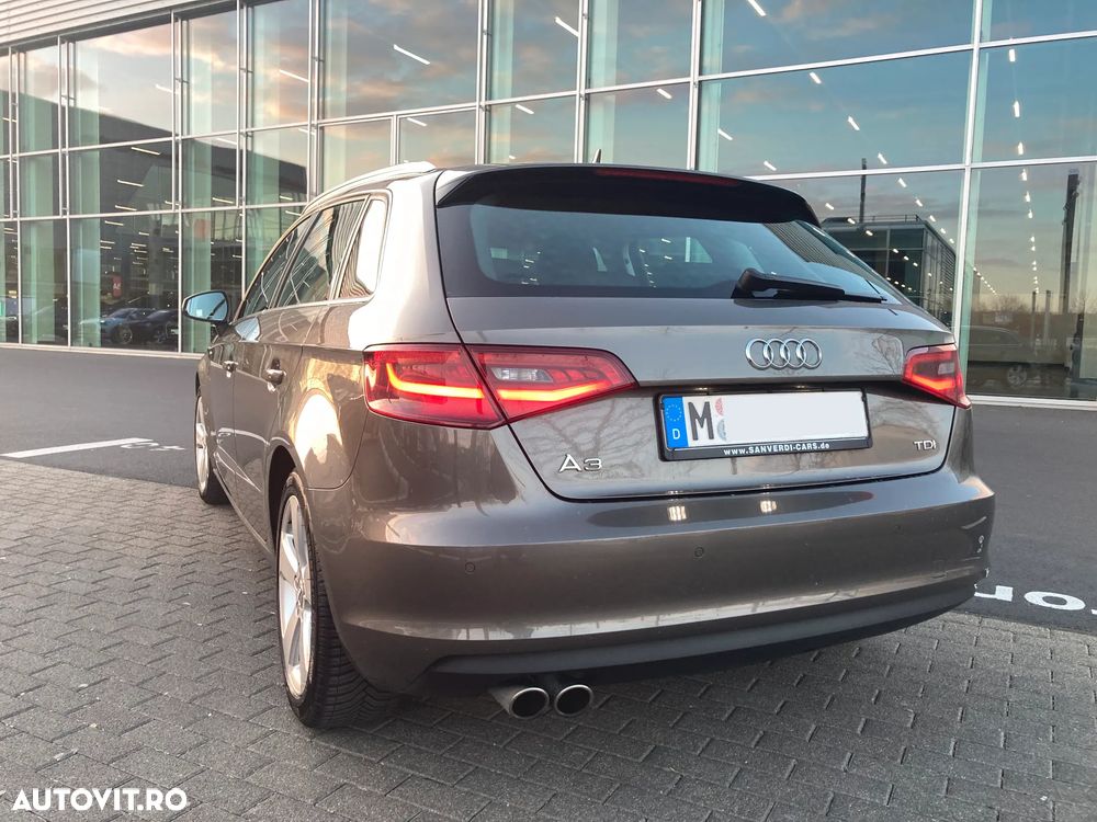 Audi A3 2.0 TDI ack S tronic - 5