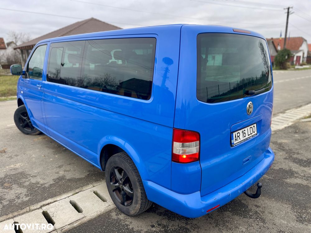 Volkswagen Transporter Caravelle DPF Comfortline Scurt - 4