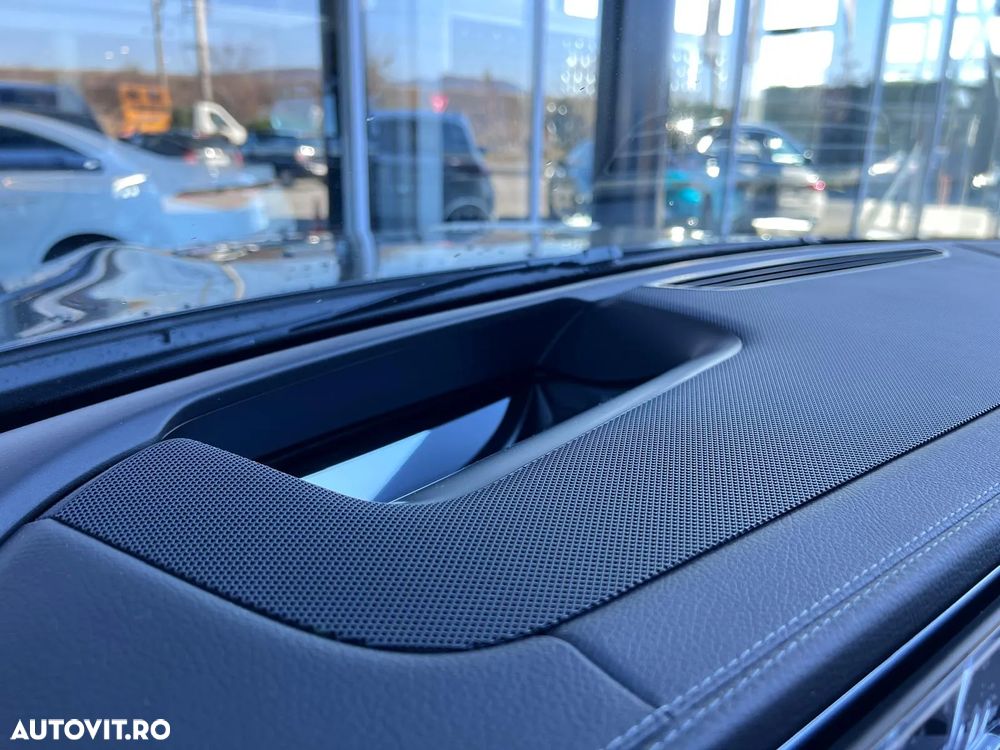 Mercedes-Benz GLS - 18