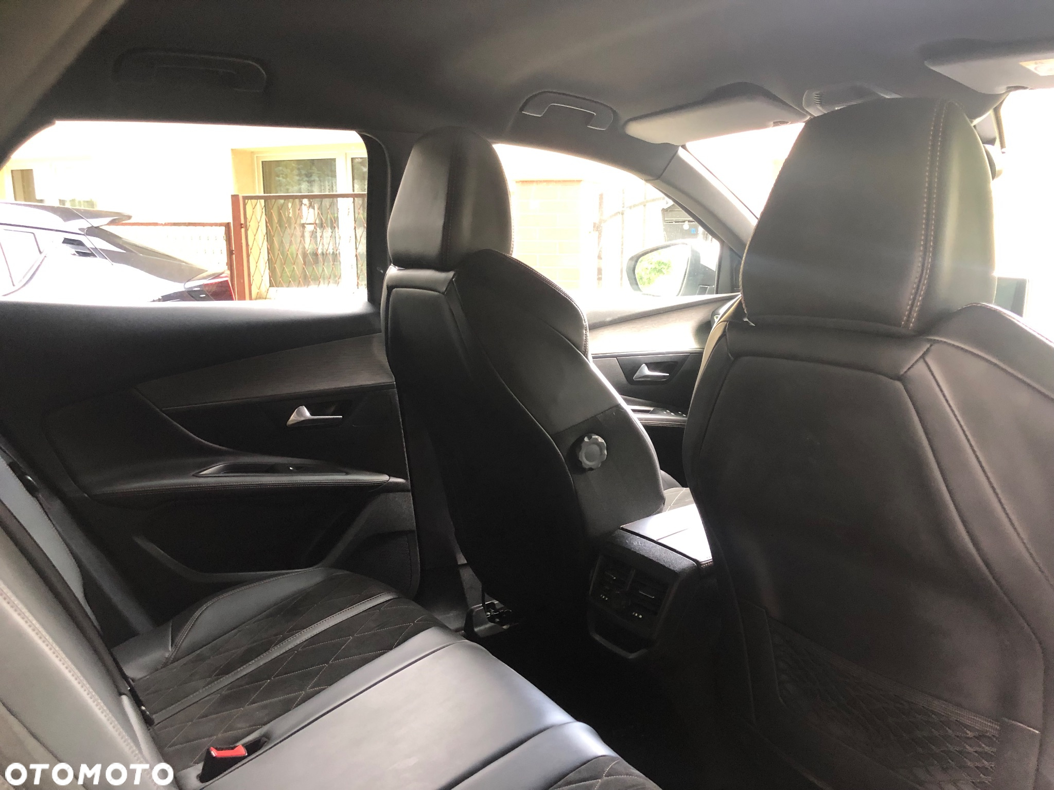 Peugeot 3008 BlueHDi 180 Stop & Start EAT8 GT - 15
